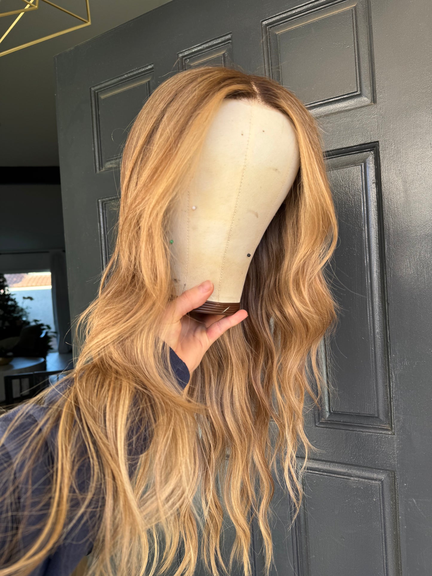 [exact unit] | 26 inch layered full highlight human hair wig